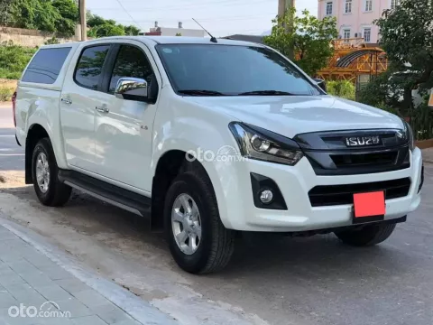 Có nên mua xe Isuzu D-Max 2019 cũ không?.