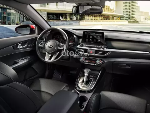 Nội thất xe Kia Cerato 2020 2