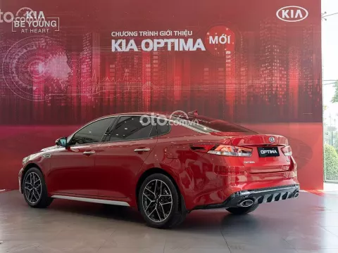KIA Optima 2019.
