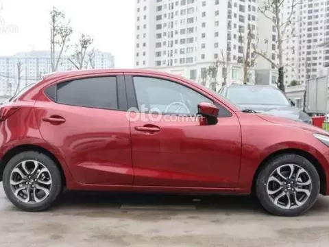 Có nên mua xe Mazda 2 2018 cũ? 1
