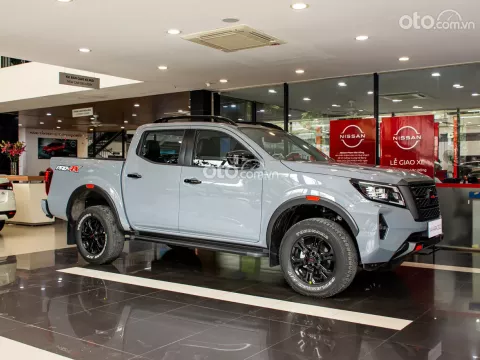NHỮNG NÂNG CẤP ĐÁNG GIÁ TRÊN NISSAN NAVARA SO VỚI ĐỜI CŨ.