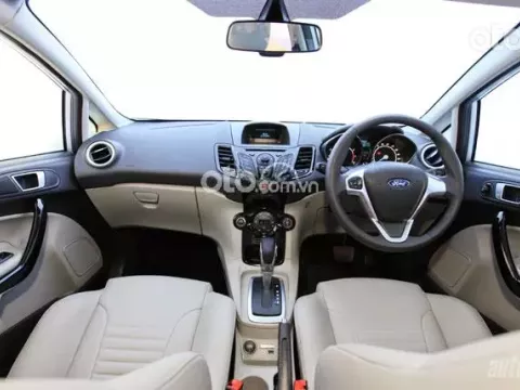 Nội thất xe Ford Fiesta 2018