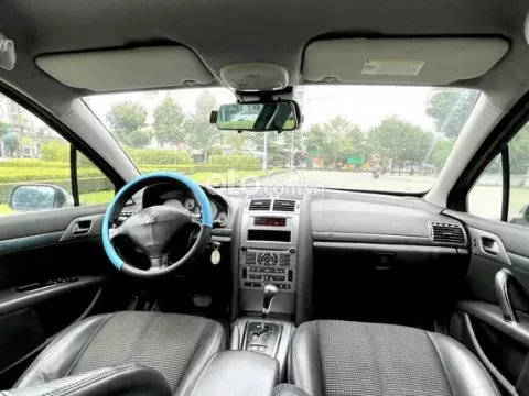 Peugeot 408 sở hữu không gian nội thất rộng rãi Peugeot 408 sở hữu không gian nội thất rộng rãi 1