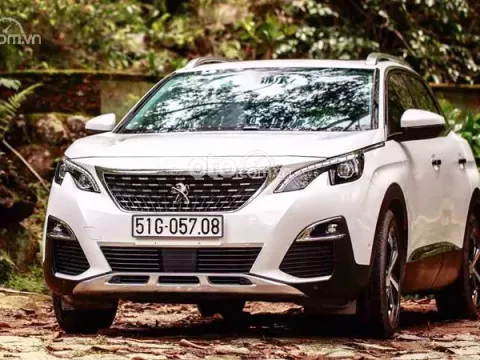 Peugeot có ưu điểm về thiết kế và tiện nghi