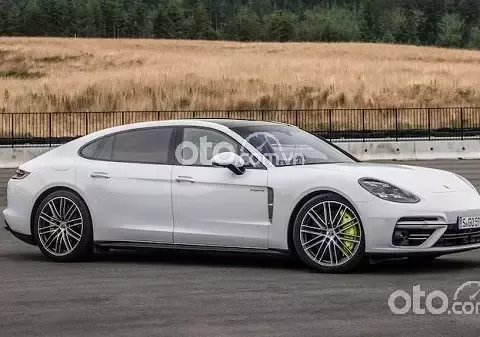 Nhược điểm của Porsche Panamera