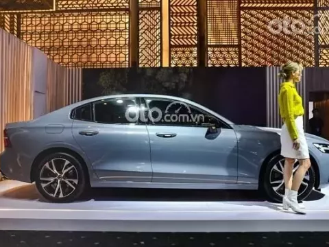 Đánh giá nhanh Volvo S60.