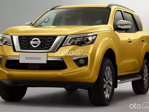 Nissan Terra cũ.