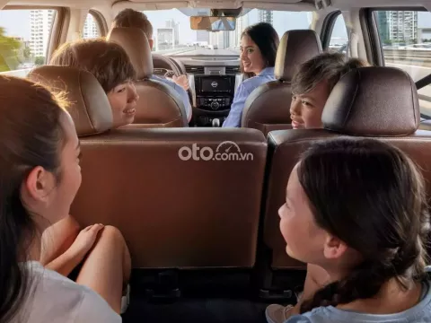 Tìm hiểu thêm về Nissan Terra 2019, hàng ghế.