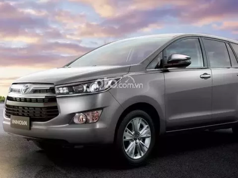 Toyota Innova 2019