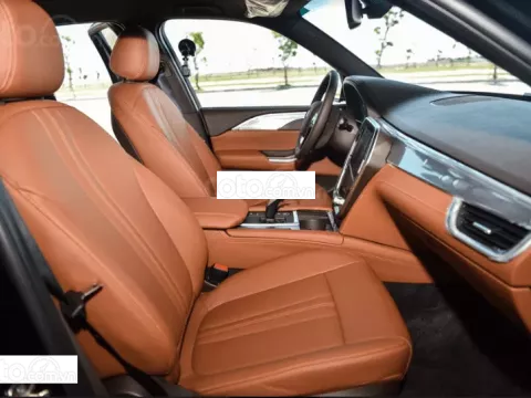 VinFast Lux A2.0 chịu nhiều ảnh hưởng của phong cách hiện đại của các dòng xe châu Âu.  1