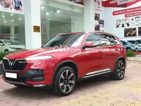 Giá xe VinFast LUX SA2.0 2019.
