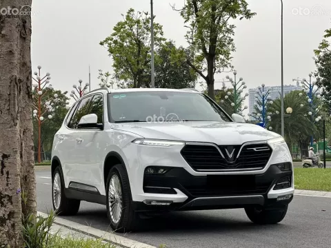 Thông tin xe VinFast Lux SA2.0 2021 cũ.