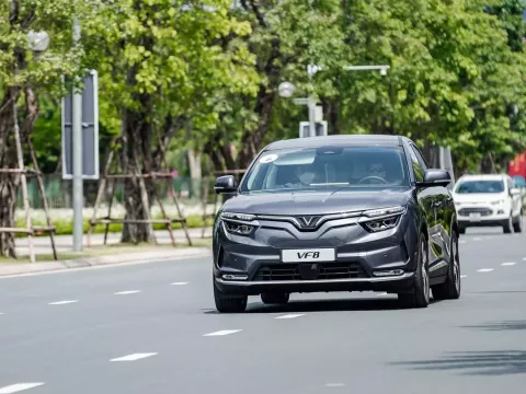 Mua xe VinFast VF 8 cũ cần kiểm tra thật kỹ hệ thống pin