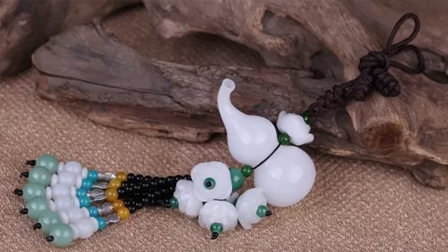 Chọn khánh treo xe ô tô cầu bình an đúng cách