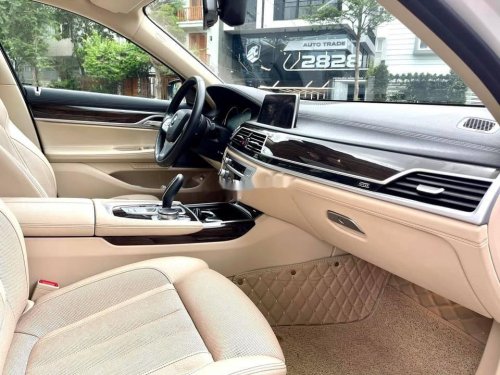 Đánh giá xe BMW 740Li LCI 2020 vừa ra mắt tại Việt Nam