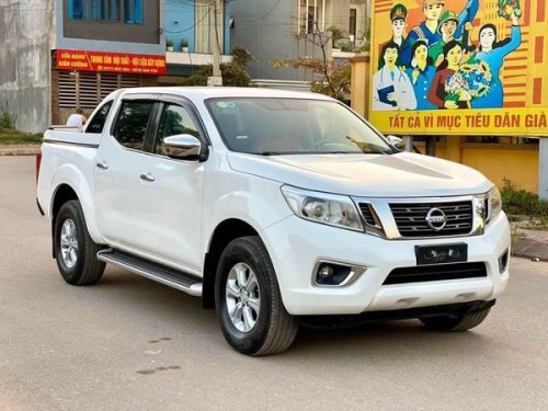  Compra y vende Nissan Navara Otras versiones por valor de millones -