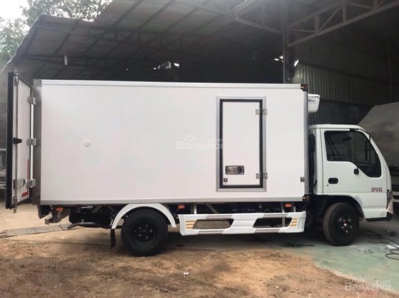 Bán xe tải Isuzu tải trọng 1.9 tấn, thùng đông lạnh