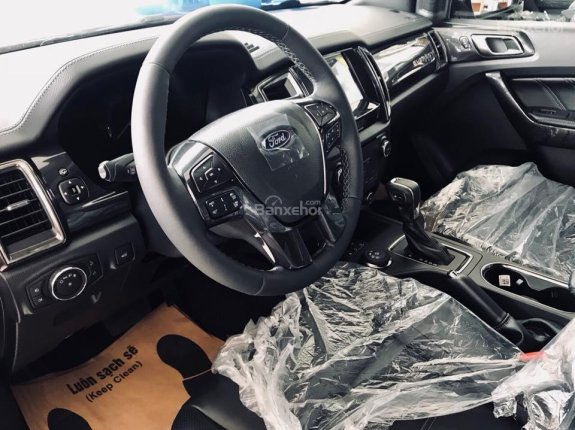 Ford Everest Titanium 2.0 AT 4x2 2022 - Giảm ngay 90 triệu, lãi suất 0,5%, hỗ trợ vay đến 90%, tặng bảo hiểm vật chất, dán phim cách nhiệt