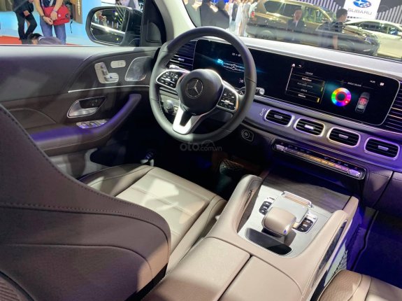 Mercedes-Benz GLE 450 4Matic 2020 - Dòng xe SUV 7 chỗ nhập khẩu nguyên chiếc từ Mỹ
