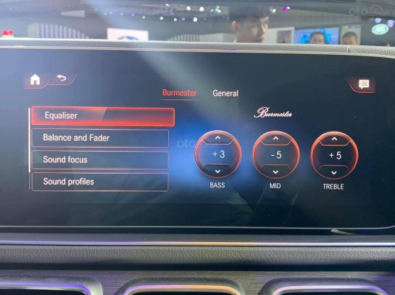 Mercedes-Benz GLE 450 4Matic 2020 - Dòng xe SUV 7 chỗ nhập khẩu nguyên chiếc từ Mỹ