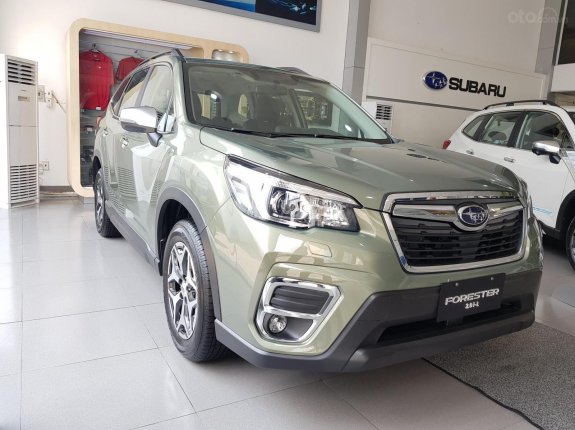Bán xe Subaru Forester nhập khẩu nguyên chiếc sản xuất năm 2021, màu xanh rêu, 969tr