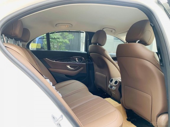 Mercedes-Benz E200 2021 - Mercedes-Benz E200 2021, giá lăn bánh, thông số kỹ thuật, hình ảnh, ưu đãi hấp dẫn