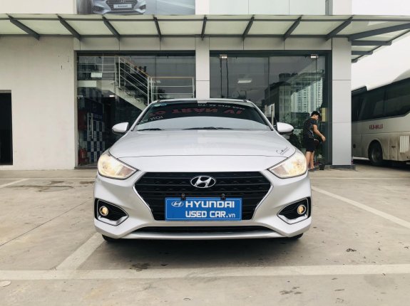 Hyundai Accent 1.4 MT bản tiêu chuẩn, 2019 đẹp lung linh