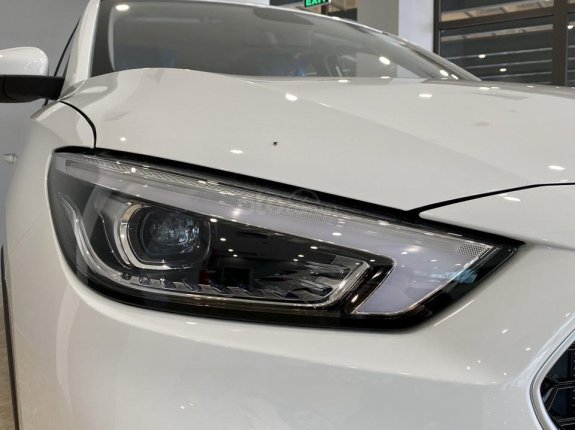 MG ZS 2021 phiên bản nhập Thái giá cạnh tranh