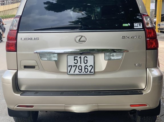 Xe GX470 năm 2008, màu vàng cát