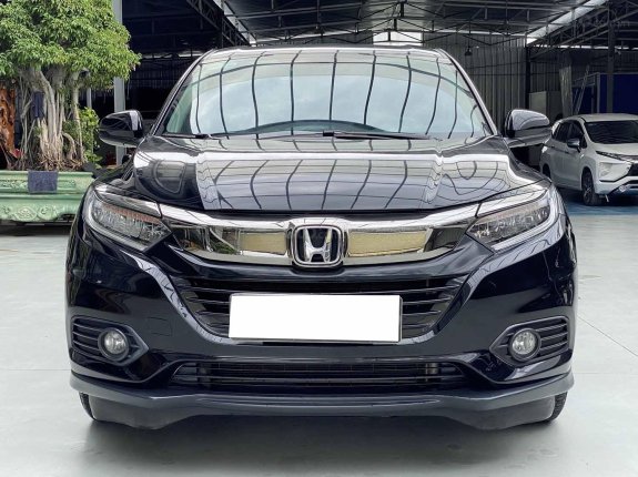 Cần bán xe Honda HR-V 1.8 G CVT, sản xuất năm 2018 đi 16.000km siêu mới