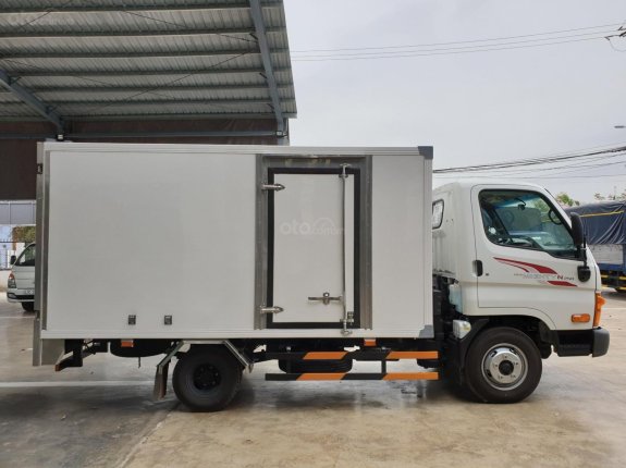 Hyundai New Mighty N250 2021 tải trọng 1.9 tấn, thùng dài 3m5