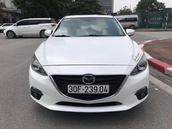 Bán xe Mazda 3 1.5 AT sản xuất năm 2015