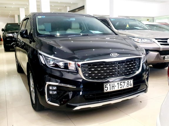 Bán xe Kia Sedona Platinum D sản xuất 2019, full dầu, lướt 40.000km, xe đứng tên công ty xuất