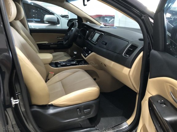 Bán ô tô Kia Sedona năm sản xuất 2019