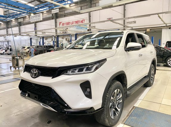 Fortuner 2021 mới giao ngay tại Toyota An Sương, Q12 TP HCM