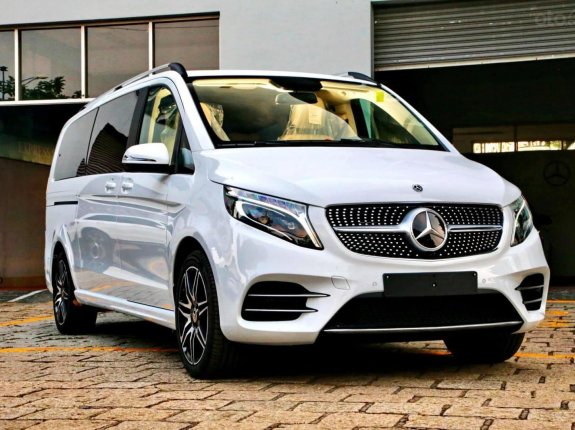 Xe Limousine 6 chỗ doanh nhân siêu rộng - Nhập khẩu - Xe giao ngay - Liên hệ ngay để được tư vấn
