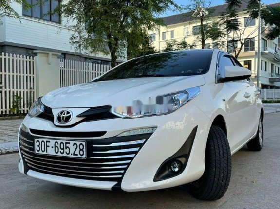 Cần bán lại xe Toyota Vios sản xuất năm 2019 còn mới