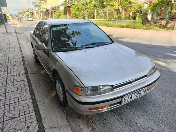 Cần bán Honda Accord năm 1992, nhập khẩu, giá tốt