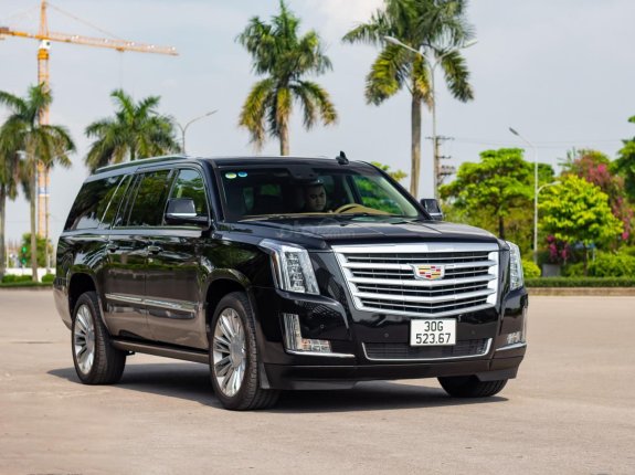 Bán xe Cadillac Escalade ESV Platinum 2017 giá tốt năm 2017