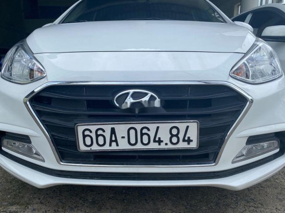 Cần bán gấp Hyundai Grand i10 sản xuất năm 2018, màu trắng  