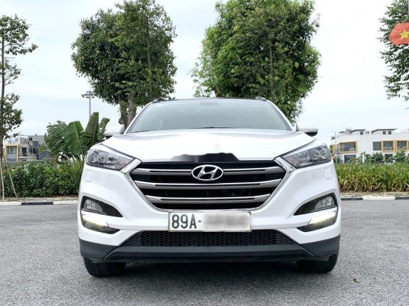 Bán Hyundai Tucson sản xuất năm 2018, màu trắng còn mới