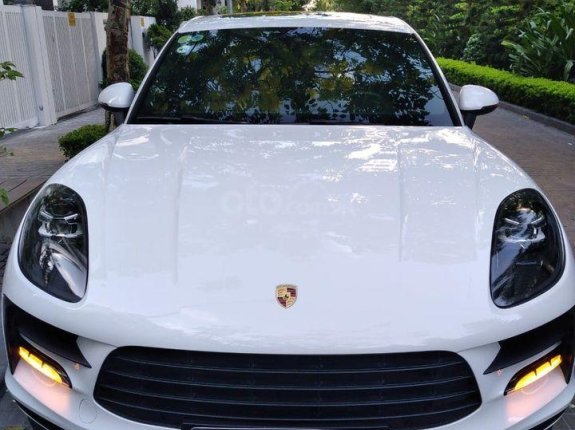 Bán ô tô Porsche Macan năm sản xuất 2019, màu trắng, xe nhập mới chạy 20000 km