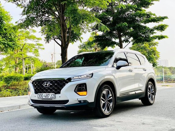 Cần bán gấp Hyundai Santa Fe Premium 2.4AT năm sản xuất 2020, màu trắng