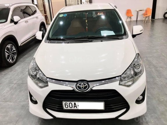 Xe Toyota Wigo năm sản xuất 2019, màu trắng, nhập khẩu số sàn, giá tốt