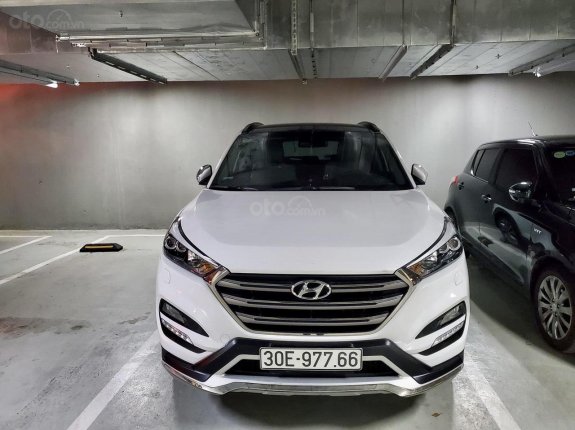 Bán Hyundai Tucson 2.0 bản đặc biệt năm sản xuất 2017, giá tốt