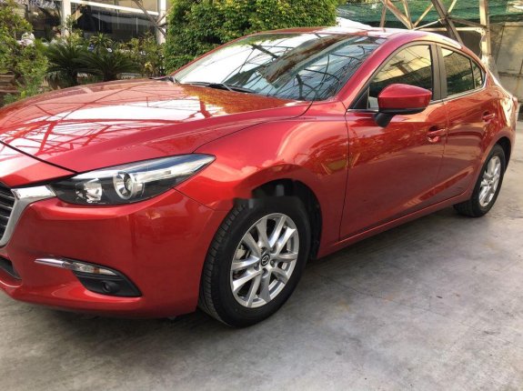 Bán xe Mazda 3 sản xuất năm 2019, màu đỏ, nhập khẩu còn mới