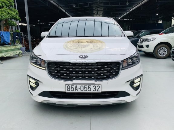 Bán xe Kia Sedona năm sản xuất 2020, màu trắng, xe full dầu, bao test hãng, có trả góp