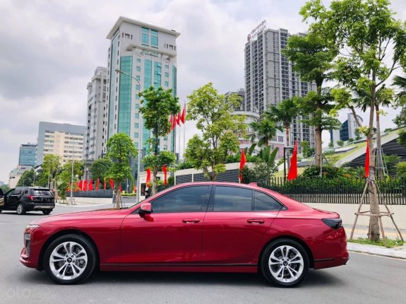 Vinfast Lux A2.0 - ưu đãi tháng 6, áp dụng voucher giảm giá 200 triệu, miễn thuế trước bạ, giảm 10% giá bán