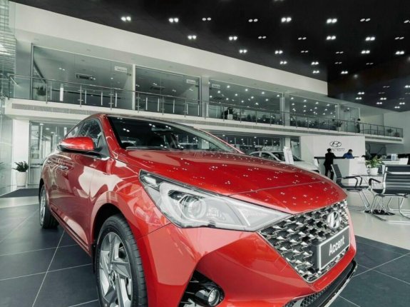 Cần bán xe Hyundai Accent 1.4AT 2021, màu đỏ, giá tốt