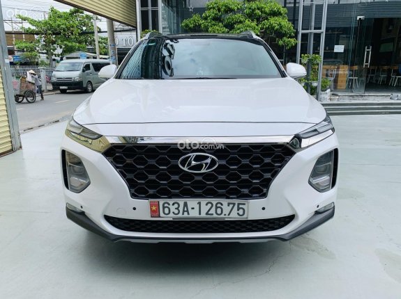 Cần bán xe Hyundai Santa Fe 2.4L (máy xăng) đặc biệt sản xuất năm 2019, có trả góp